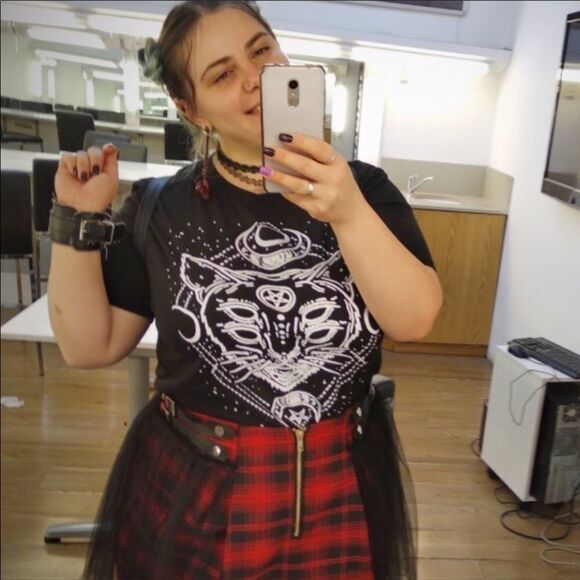 Black Short Sleeve Celestial Cosmic Graphic T-Shirt - NEW - Picture 4 of 4